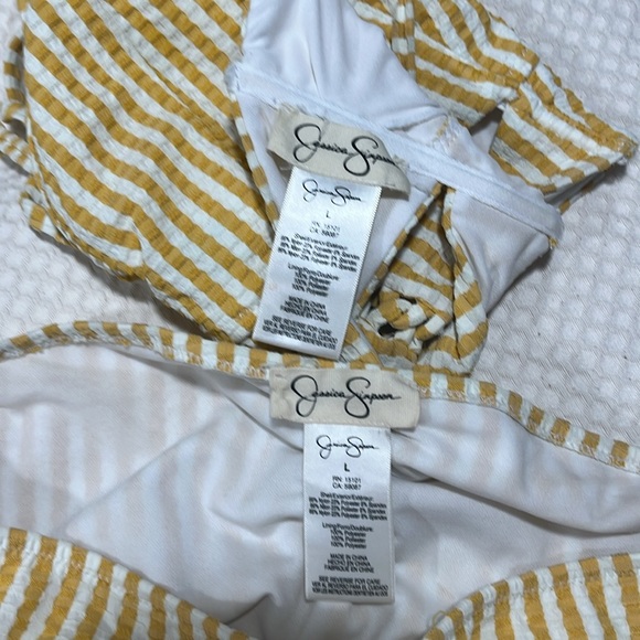 Jessica Simpson yellow/white striped 2 piece swimsuit. - Picture 4 of 4